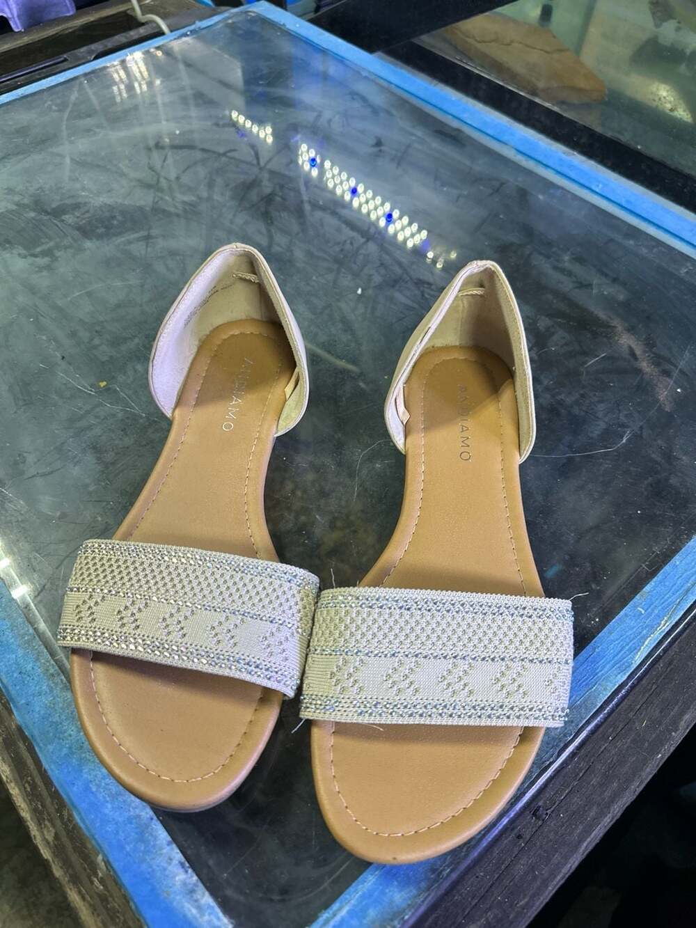 Andiamo Aleslie Rhinestone Embellished d'Orsay Flat Sandals Size 8.5